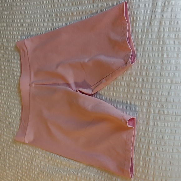NWT Women's H&M Cotton Blend Pink Biker Shorts Medium - Picture 3 of 9